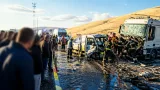 Bulanık’ta kamyonet ile kamyonun çarpışması: 2 ölü, 2 ağır yaralı