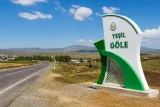 Göle’ye yeni ‘Yeşil Göle’ tabelaları: İlçe girişleri yenilendi