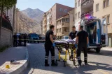 Hakkari'de iki grup arasında bıçaklı kavga: 17 yaşında genç ağır yaralandı