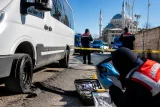 Keşan'da park halindeki minibüsün lastikleri kesildi, jandarma inceleme başlattı
