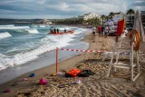 Kuşadası'nda Sevgi Plajı'nda dalgalar can aldı: 3 kişi hayatını kaybetti