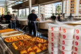 Mersin'de Mahalle Mutfakları büyüyor: 59 noktada 7 milyonu geçen sıcak yemek