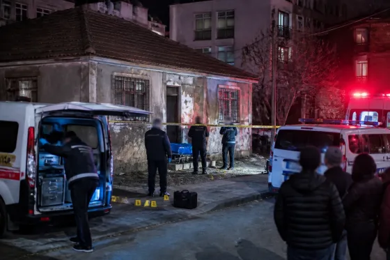 Kartal Cevizli'de metruk yapıda ölü bulunan kadına ilişkin soruşturma başlatıldı