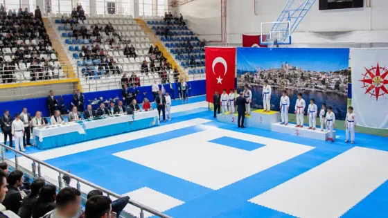 Sinop’ta Minikler Türkiye Taekwondo Şampiyonası başladı