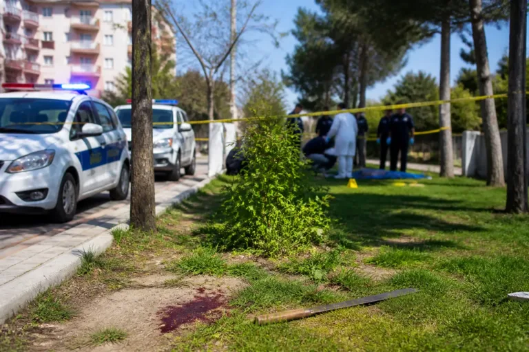 Gölcük'te tartışma palaya dönüştü: Amca yaşamını yitirdi