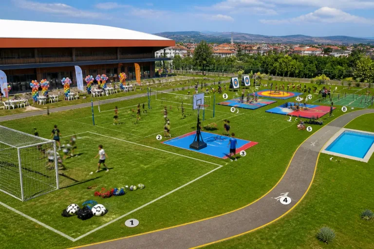 Taşköprü’de yaz dönemi başlıyor: 300 öğrenci 8 branşta spor eğitimi alacak