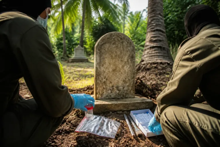 Yarım asırlık kayıp asker için DNA incelemesi: Cam Ranh mezarından örnek alınacak